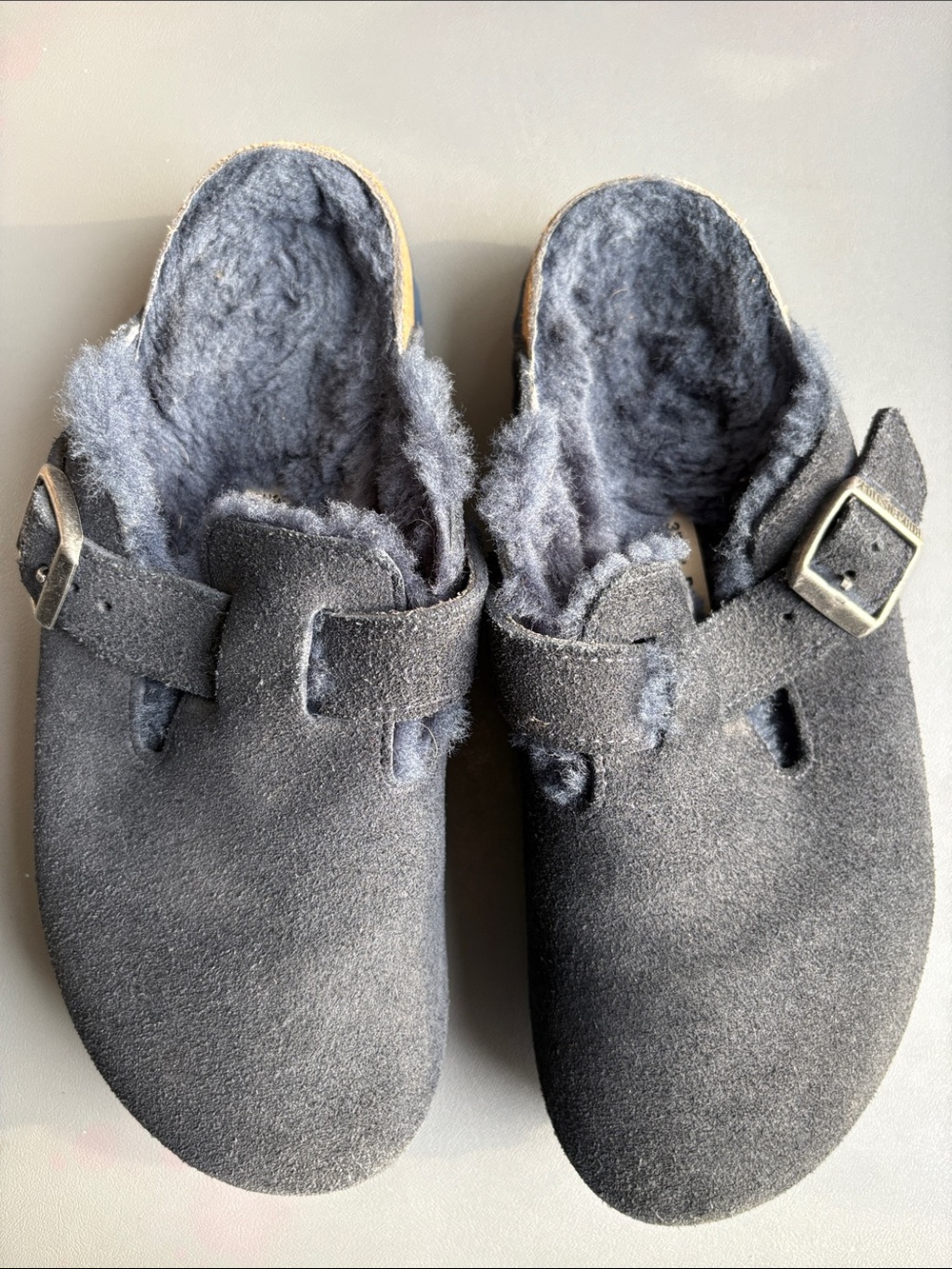 Birkenstock Kids Suede Faux-Fur Clog - Black